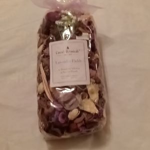 Cascade Botanicals/lavaendar Field